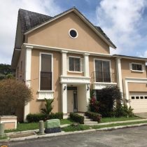 Imponente residencia en Clayton