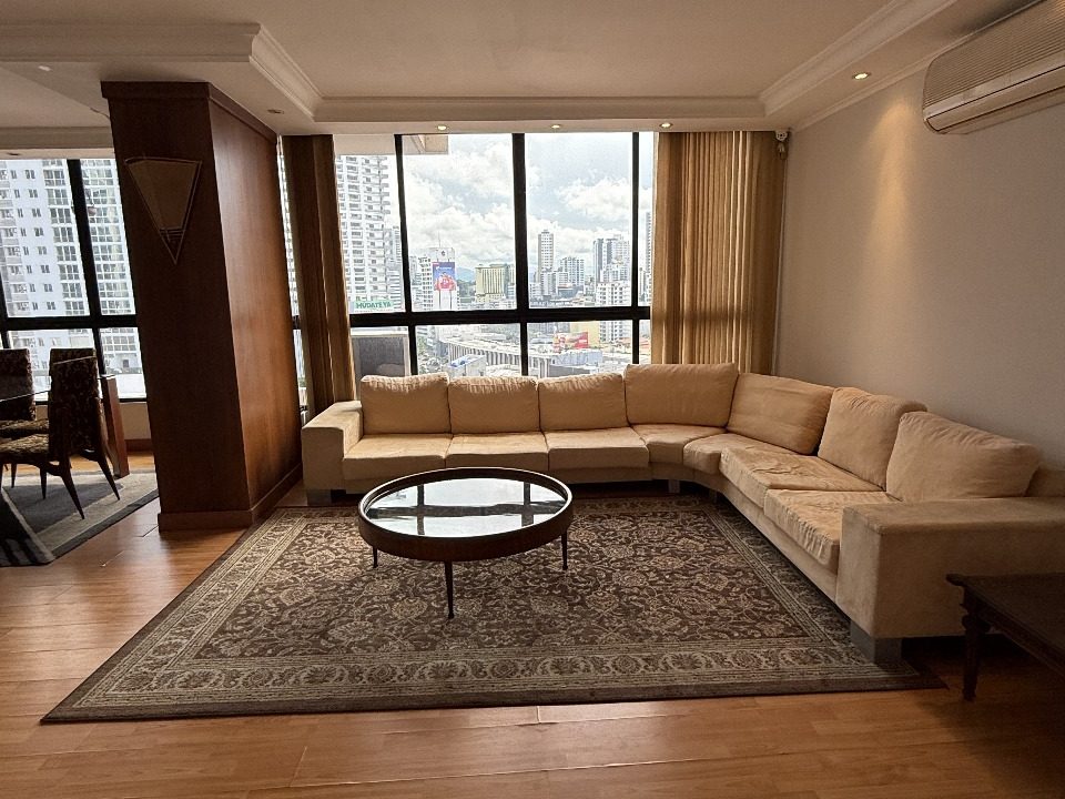 Venta de apartamento en Obarrio – PH Primavera