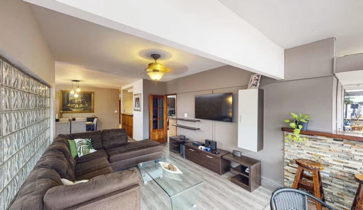 Vendo Apartamento en PH Los Ángeles, Betania