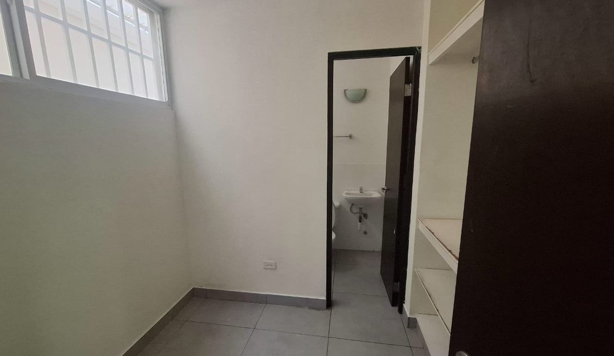 WhatsApp Image 2025-10-30 at 10.44.22 AM (1)