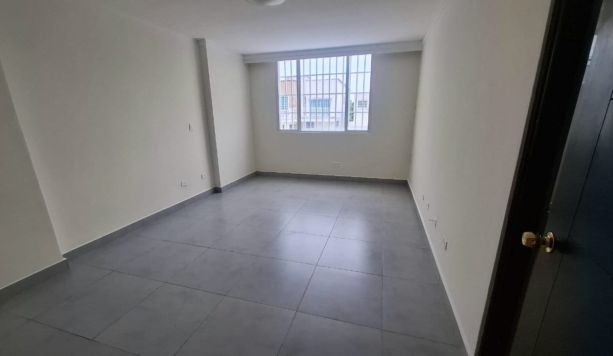 WhatsApp Image 2025-10-30 at 10.44.22 AM