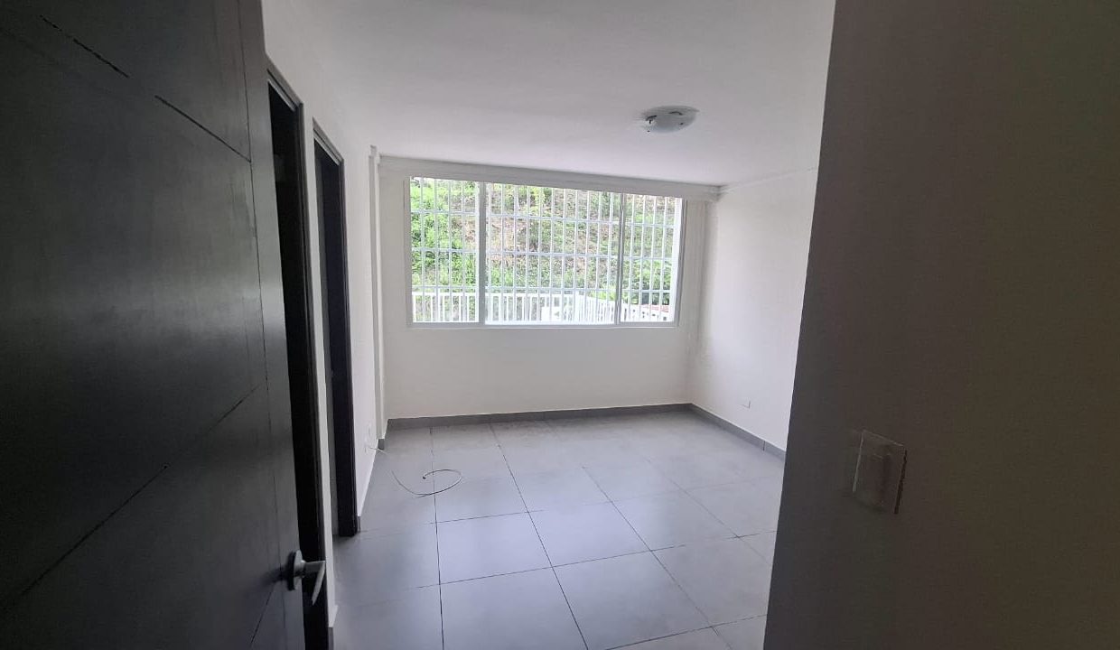 WhatsApp Image 2025-10-30 at 10.44.24 AM (1)