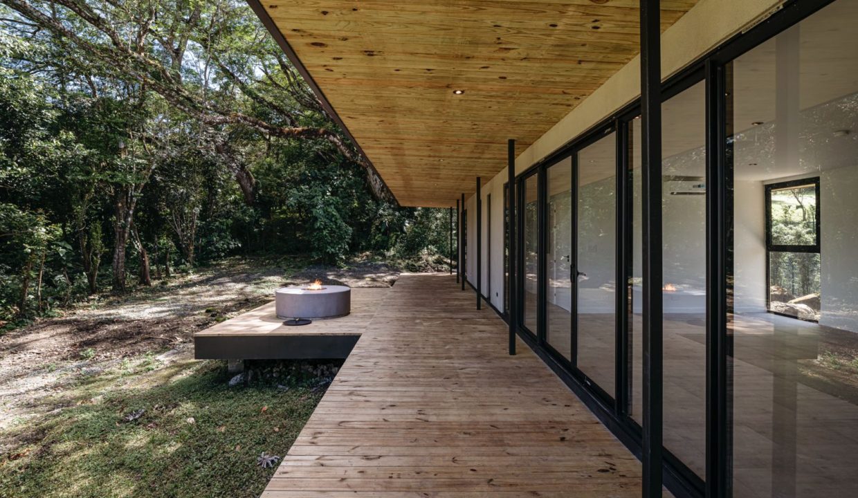 981ae7ba-69bb-419b-ab66-15b5f2954a6d