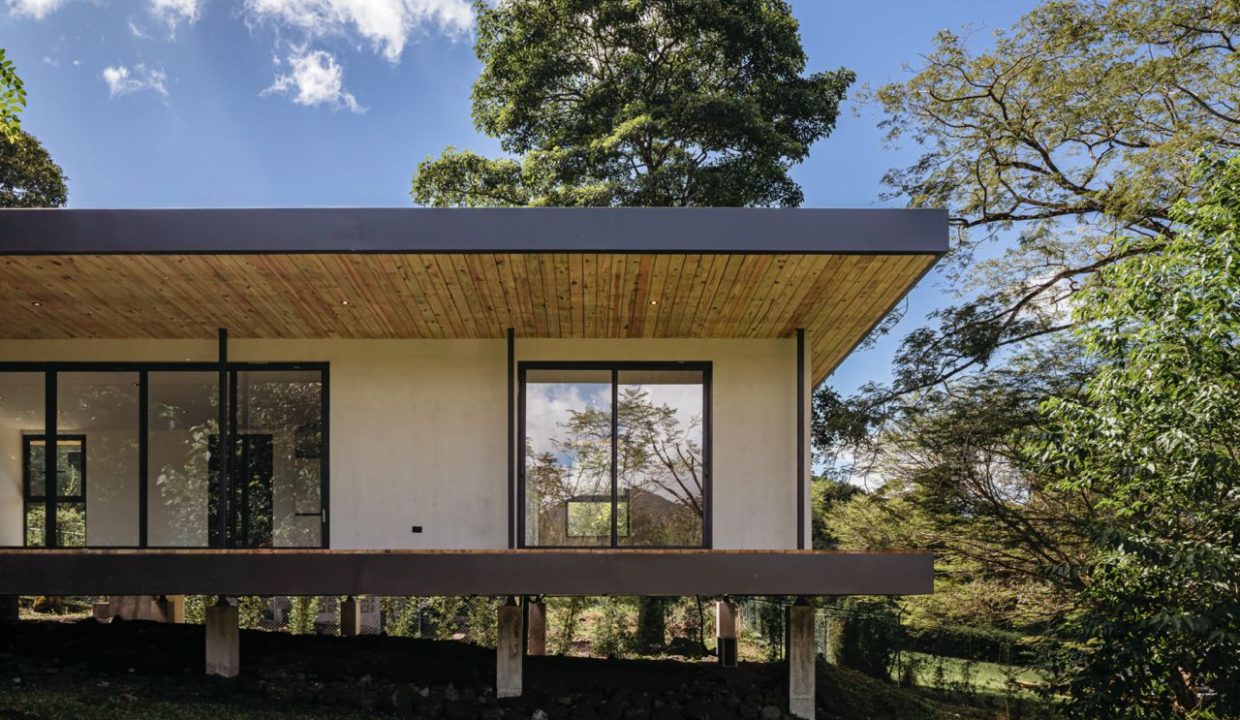 9b00b9c7-9eea-4e52-801c-242c8cfbb06b