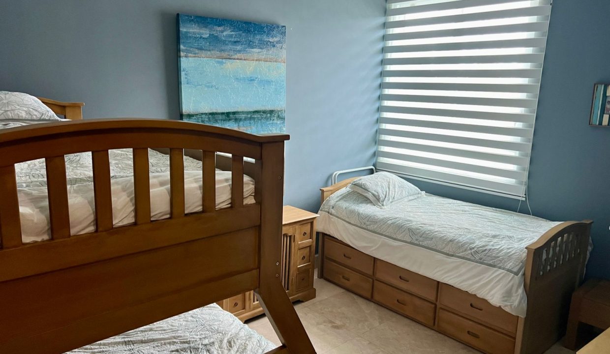 c4df2184-6fcc-4ef2-9b84-280ad8d57186