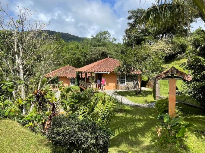 Vendo hermosa casa en la montaña Altos del María