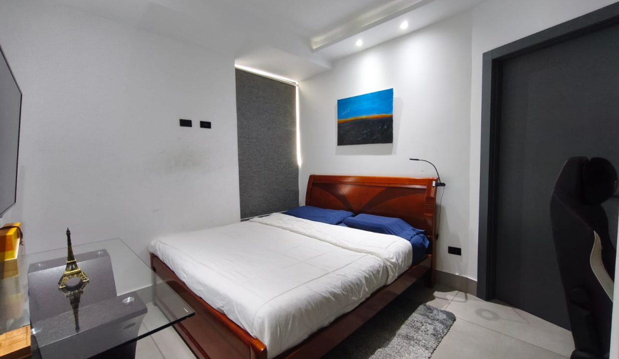 Alquilo lujoso apartamento en Coco del Mar