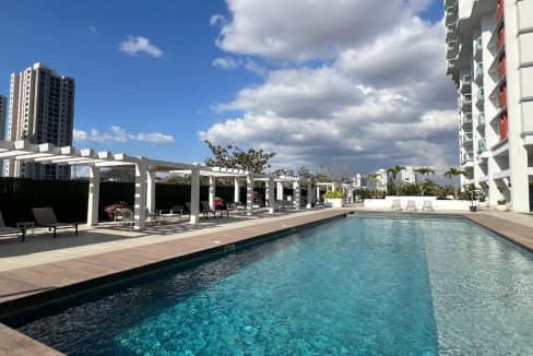 Vendo Apartamento para estrenar en Condado del Rey