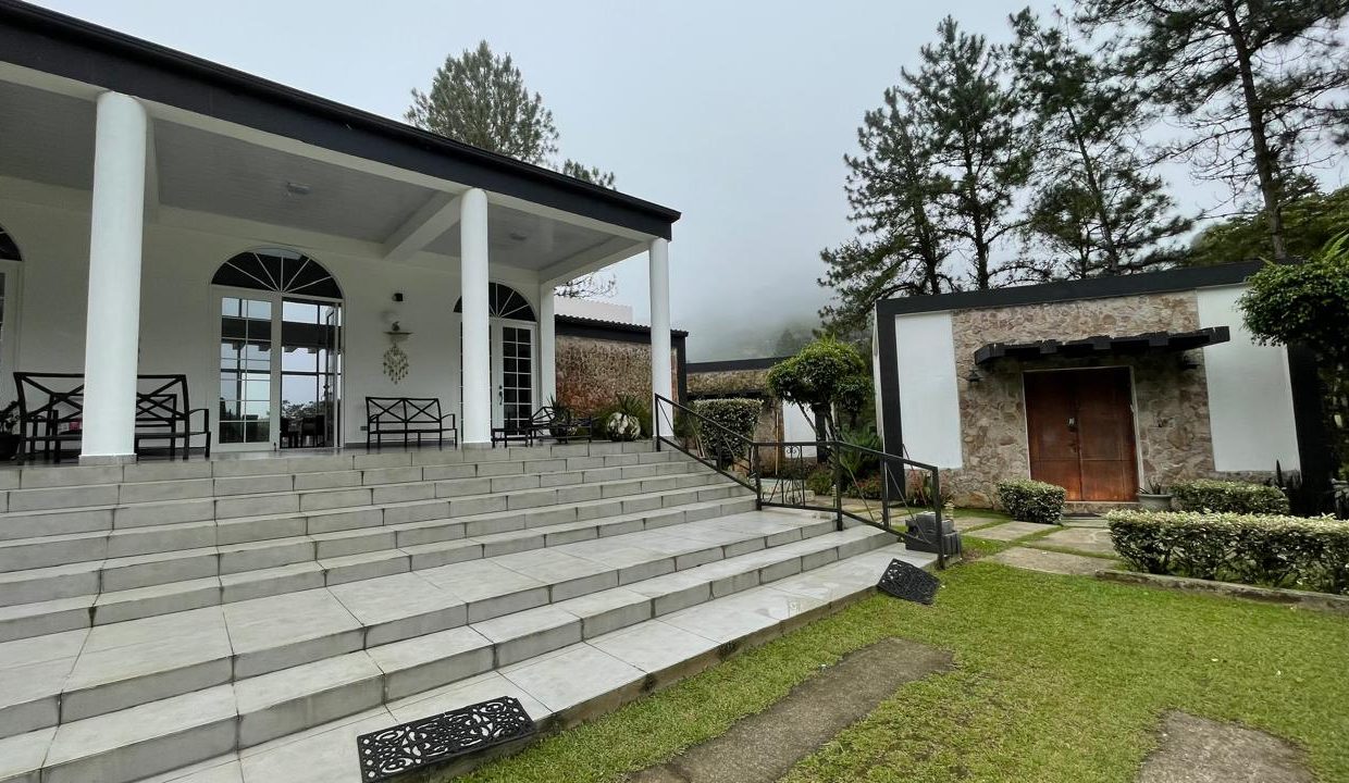 casa abadi 11