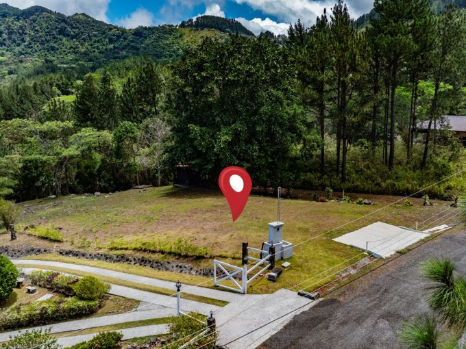 Vendo terreno en Altos del María