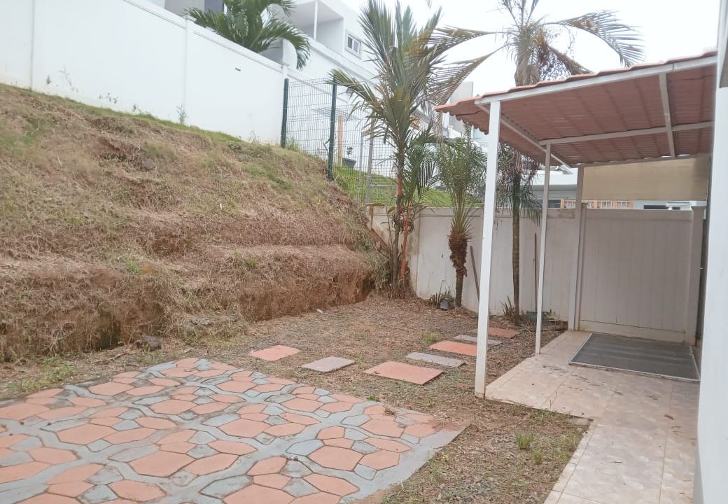 Vendo casas en Brisas del Golf, PH. Victoria