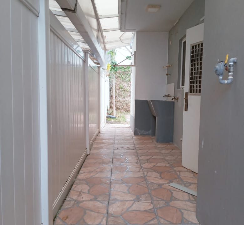 Vendo casas en Brisas del Golf, PH. Victoria