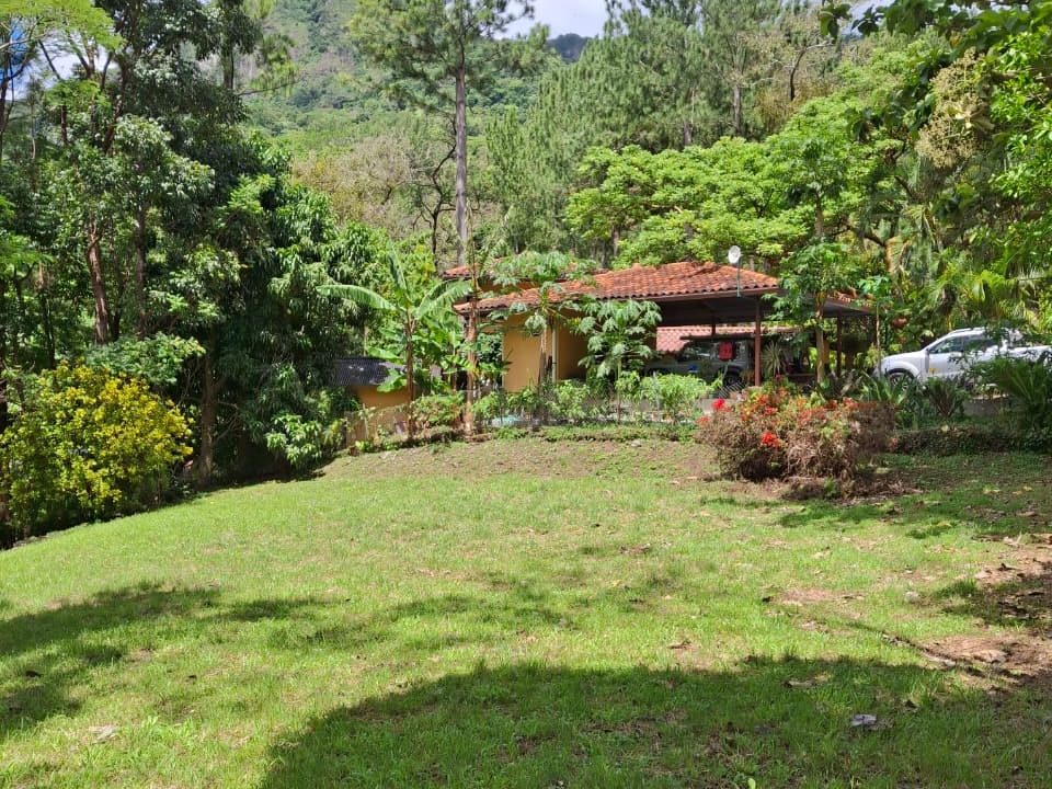 Vendo hermoso terreno en Altos del María